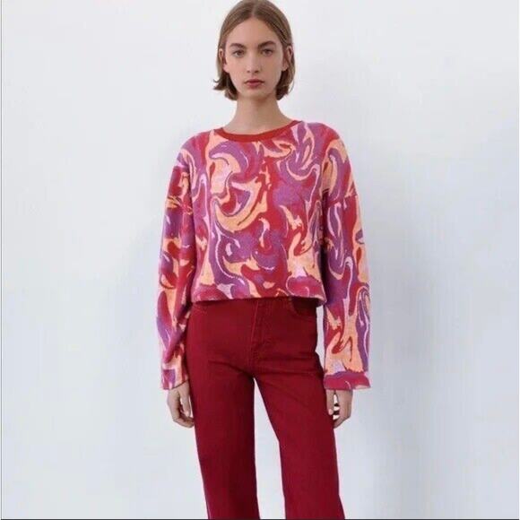 Zara Women’s Red Purple Swirl Print Knit Cropped Sweater Y2K Boho Size Large - Picture 1 of 8